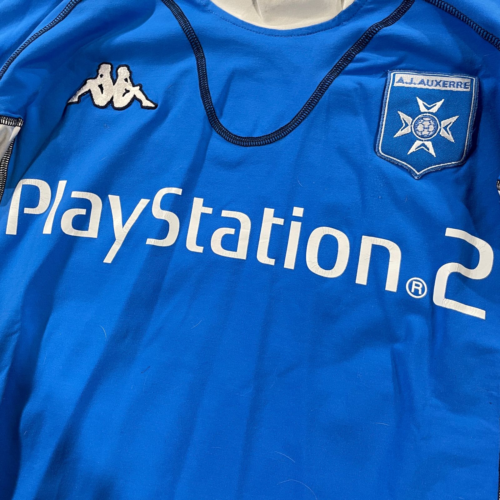 AJ Auxerre 2001-02 Away Kit