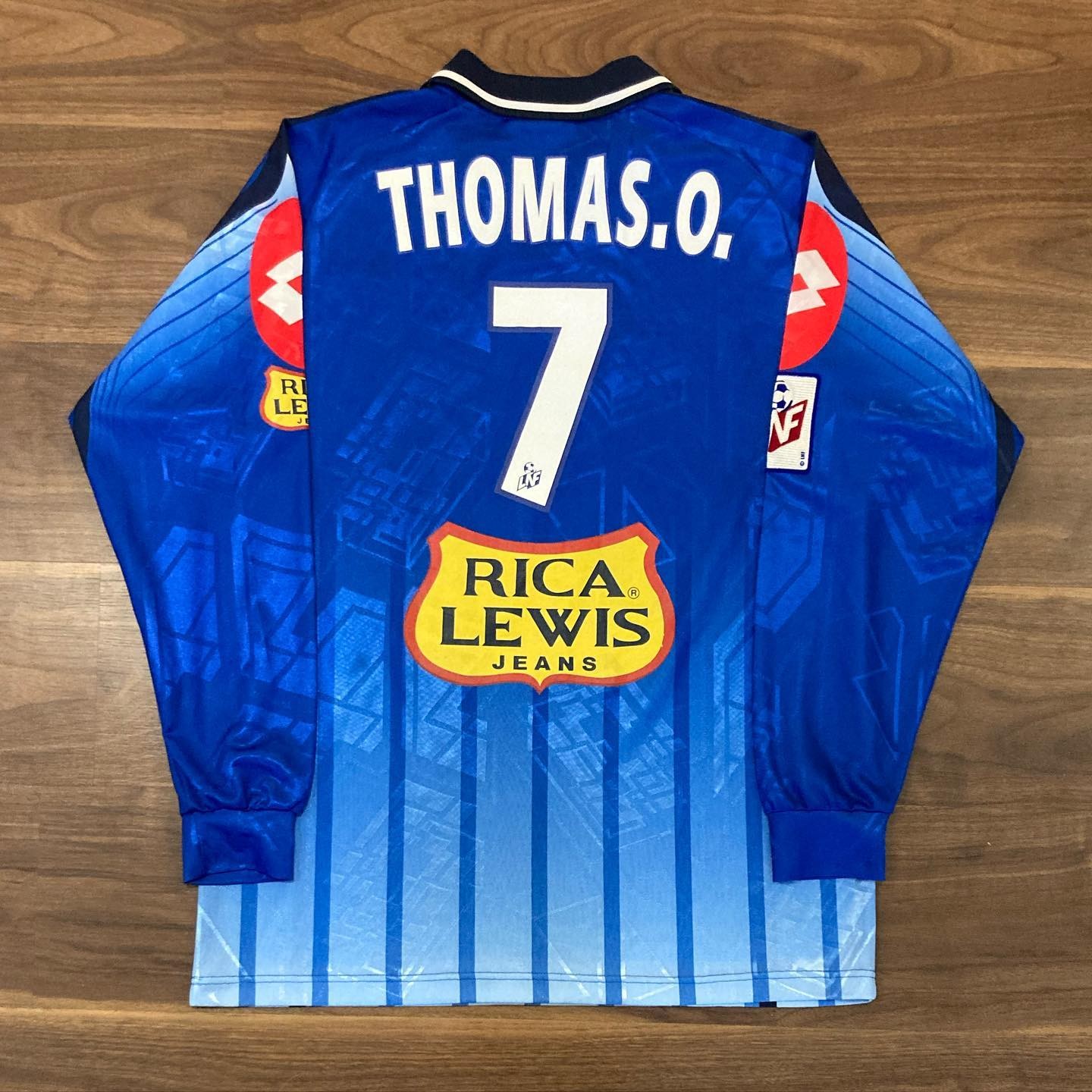 ES Troyes AC 2001-02 Home 2 Kit