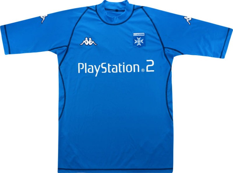AJ Auxerre 2003-04 Away Kit