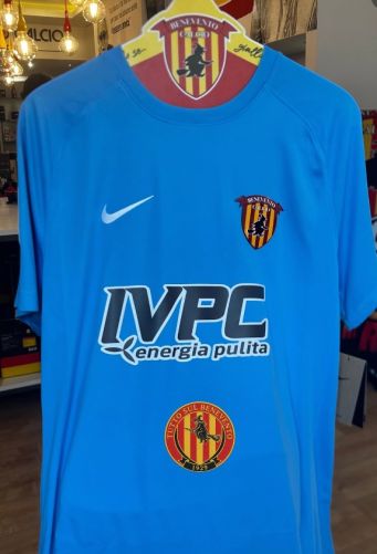 Benevento 2026-27 GK 1 Kit