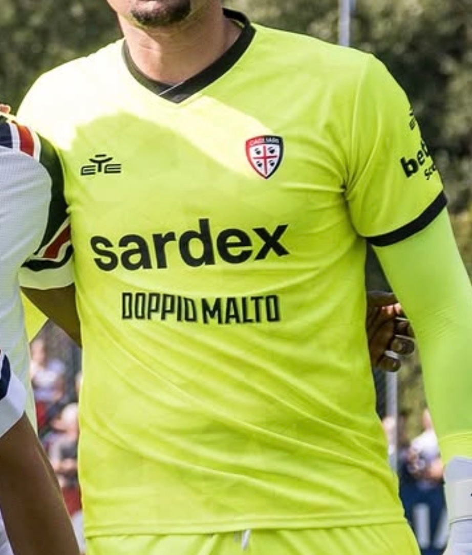 Cagliari Calcio 2026-27 GK 1 Kit