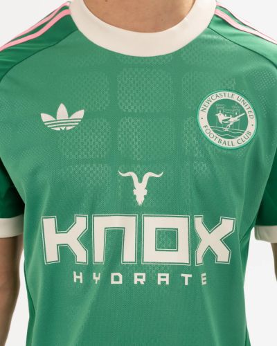Newcastle United 2026-27 GK 4 Kit
