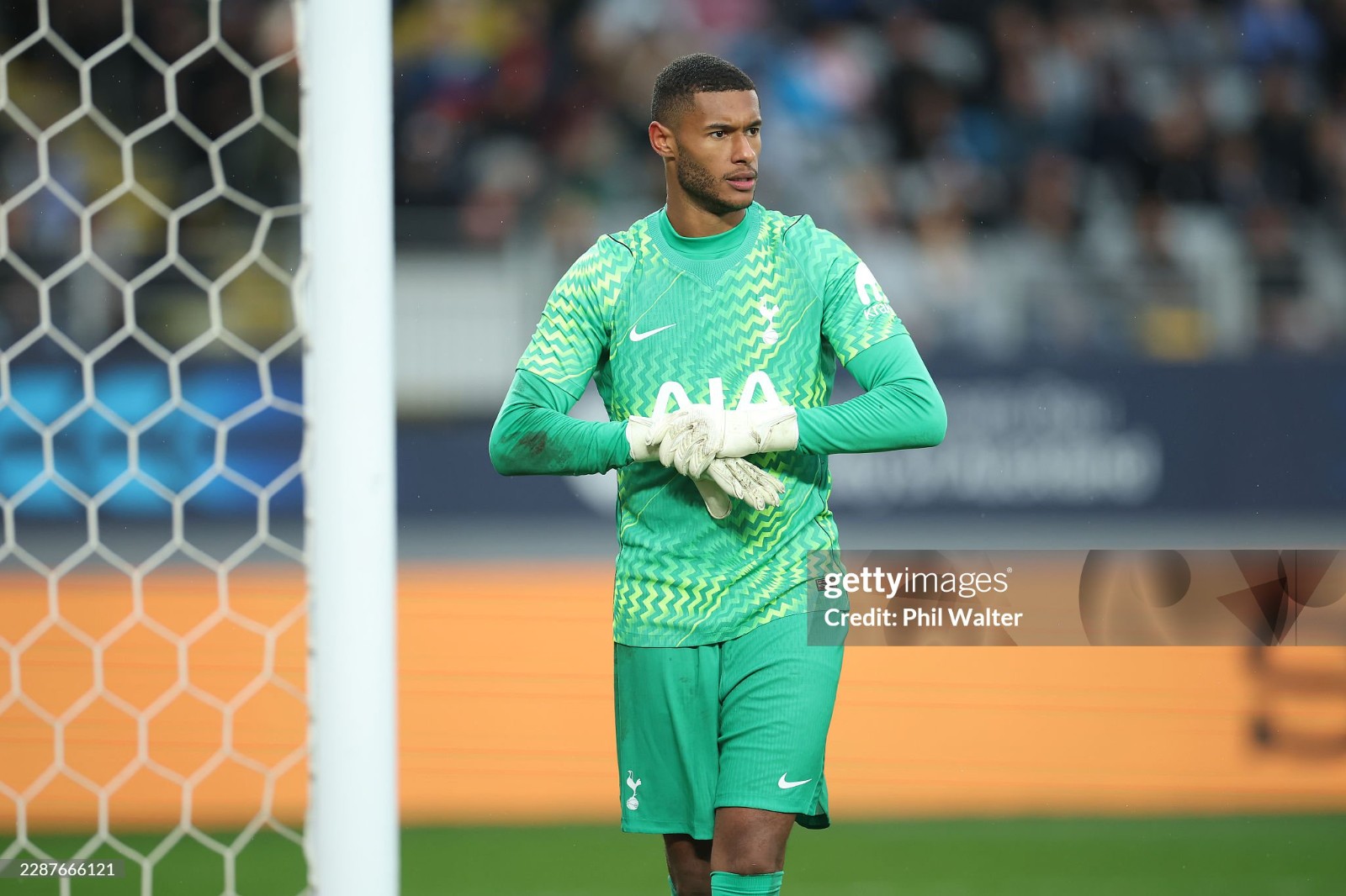 Tottenham Hotspur 2026-27 GK 2 Kit