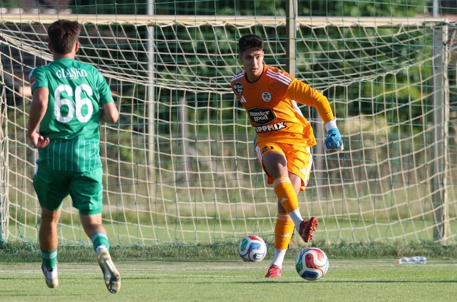 Kisvárda FC 2026-27 Pre-Season GK 2 Kit