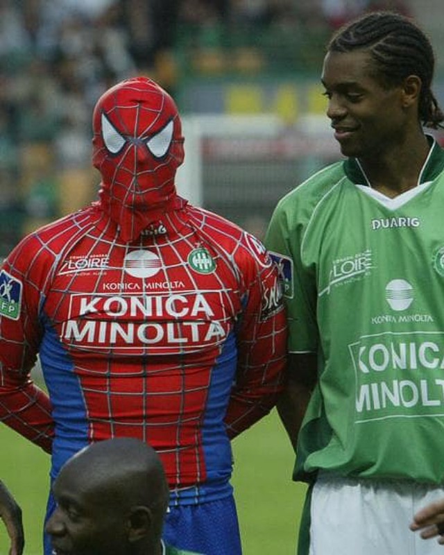 AS Saint-Étienne 2004-05 GK Kit