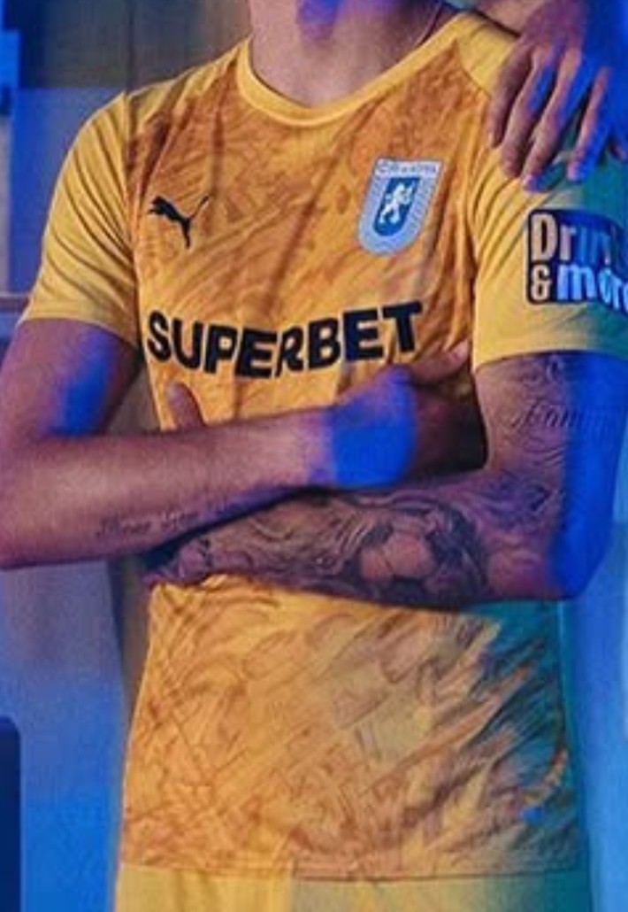 Universitatea Craiova 2026-27 GK 1 Kit