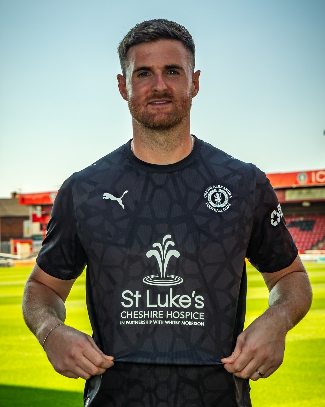 Crewe Alexandra 2026-27 GK 3 Kit