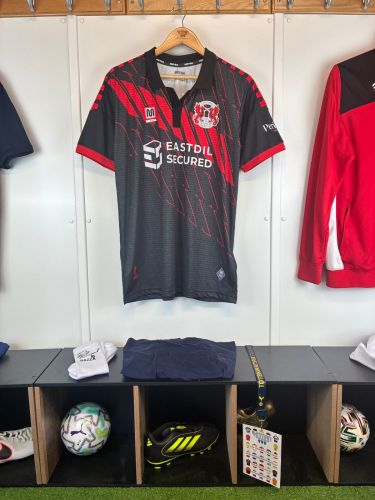 Leyton Orient 2026-27 Fourth Kit