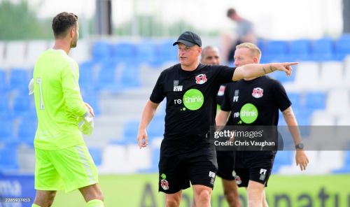 Leyton Orient 2026-27 GK 1 Kit