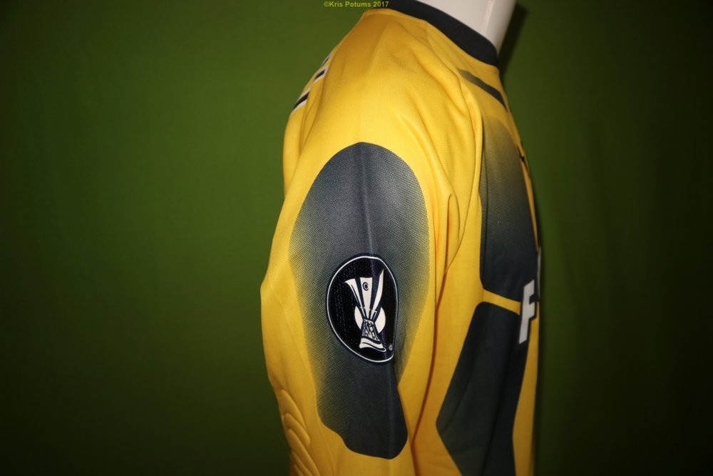 AS Monaco 2005-06 GK 1 Kit