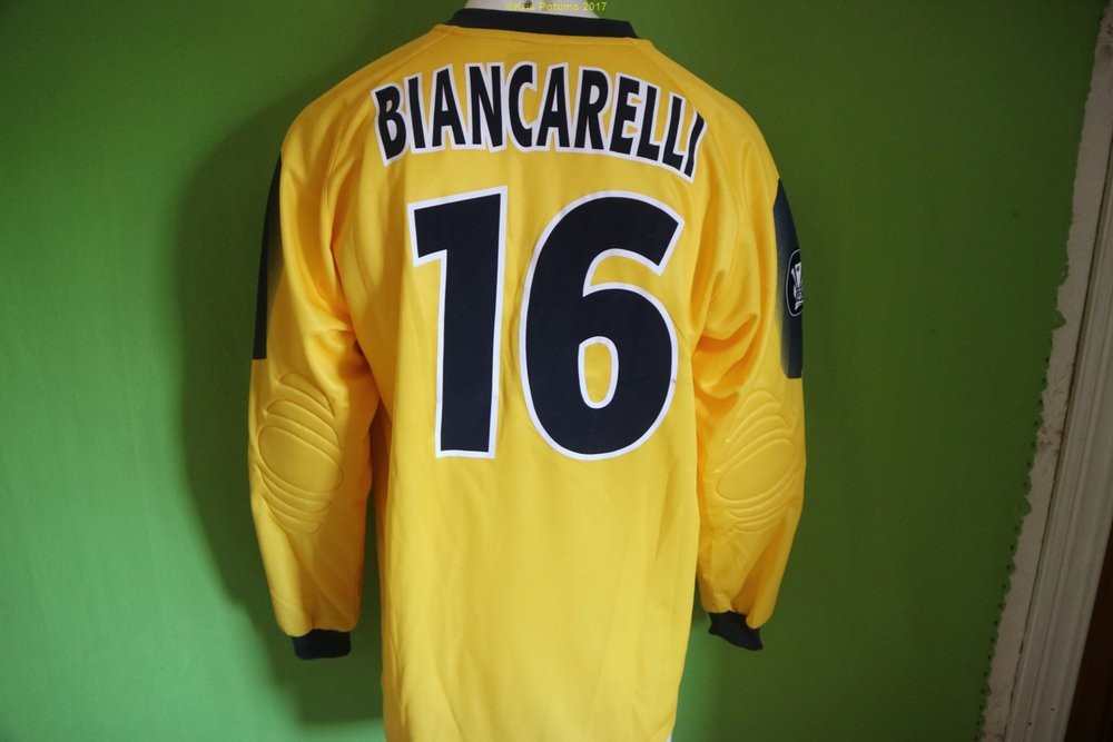 AS Monaco 2005-06 GK 1 Kit