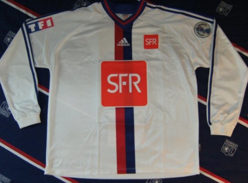 Olympique Lyonnais 2005-06 Coupe de France Home V2 Kit