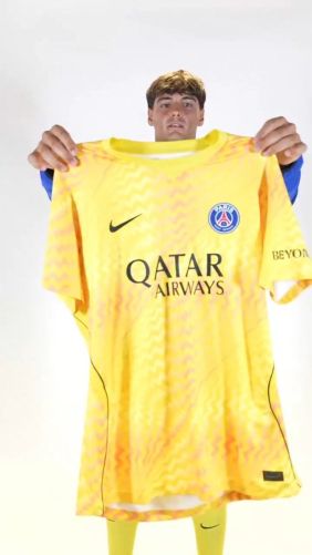 Paris Saint-Germain 2026-27 GK 3 Kit