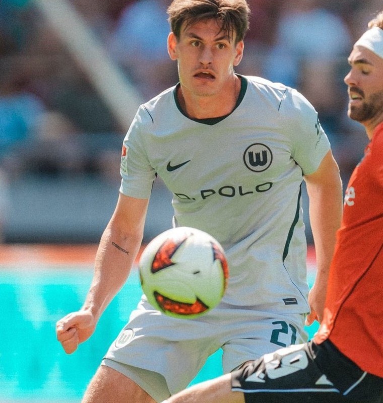 VfL Wolfsburg 2026-27 Away V2 Kit