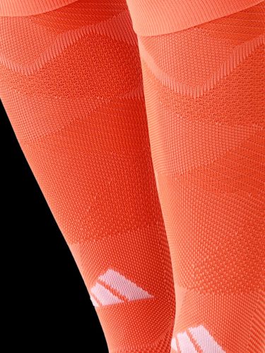 Bayern München 2026-27 GK 2 Kit