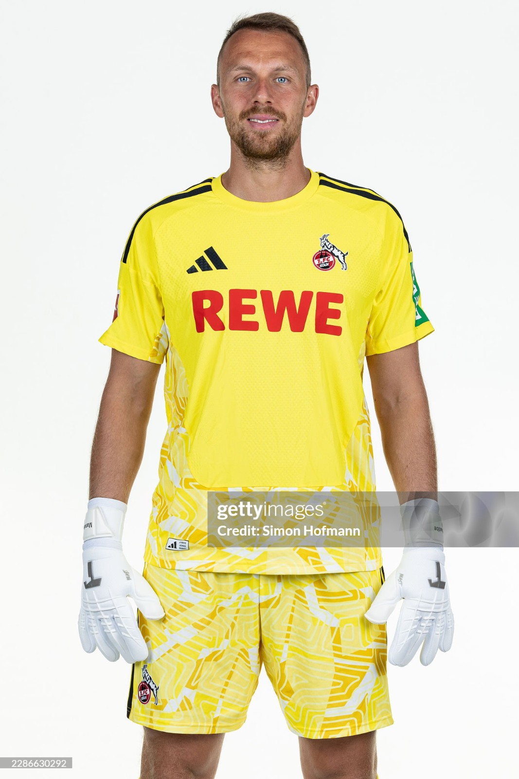 1. FC Köln 2026-27 GK 1 Kit