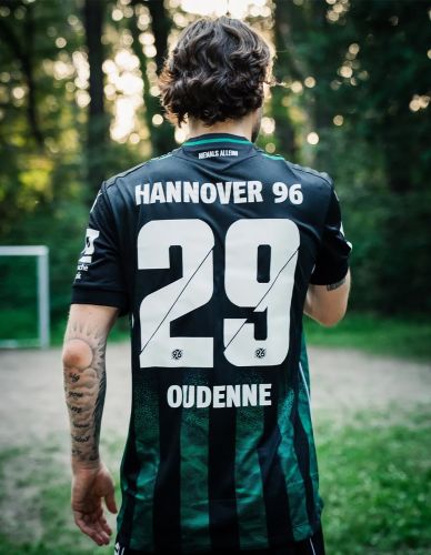 Hannover 96 2026-27 Away Kit