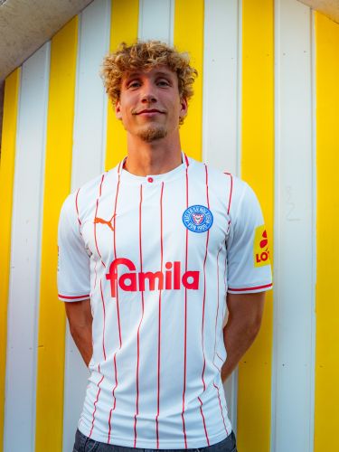 Holstein Kiel 2026-27 Away Kit