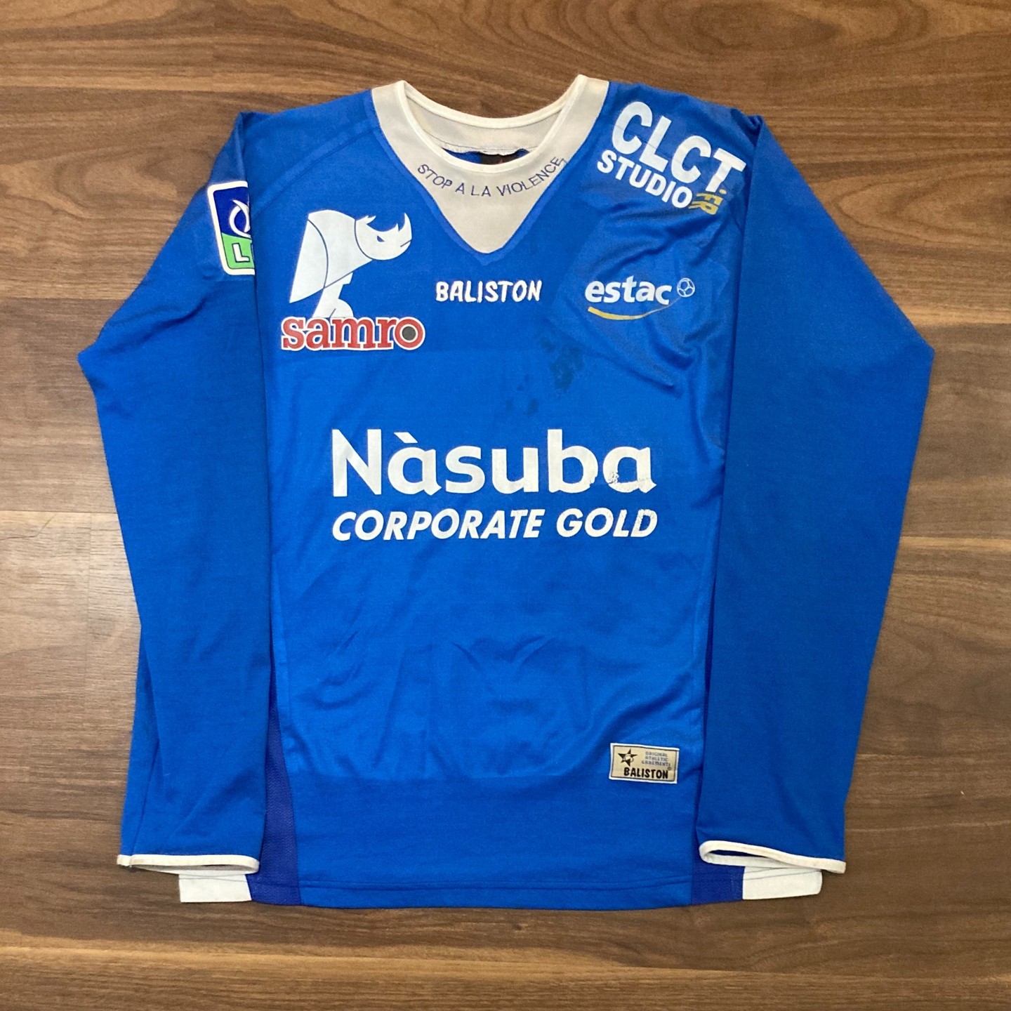 ES Troyes AC 2005-06 Home Kit