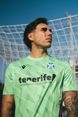 CD Tenerife 2026-27 GK 4 Kit