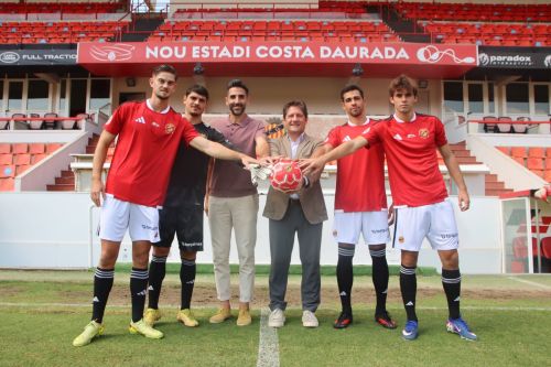 Gimnàstic de Tarragona 2026-27 GK 1 Kit
