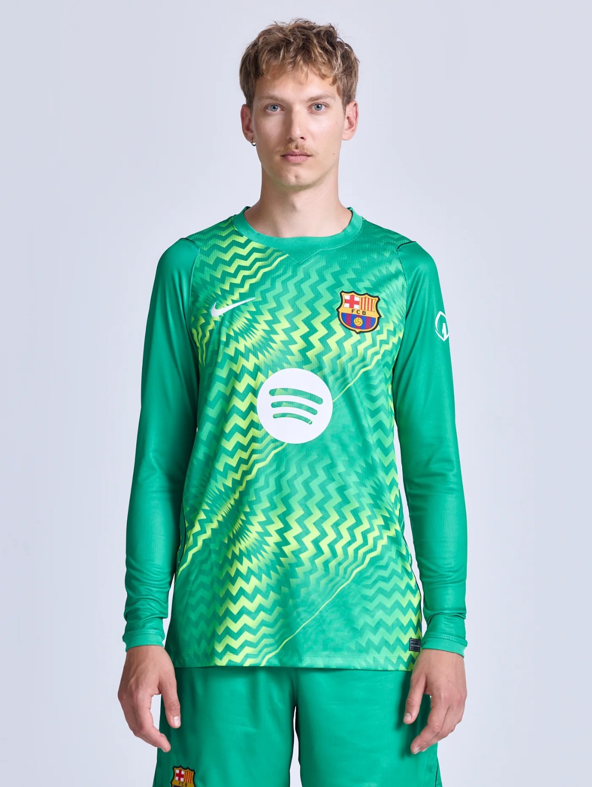 FC Barcelona 2026-27 GK 1 Kit