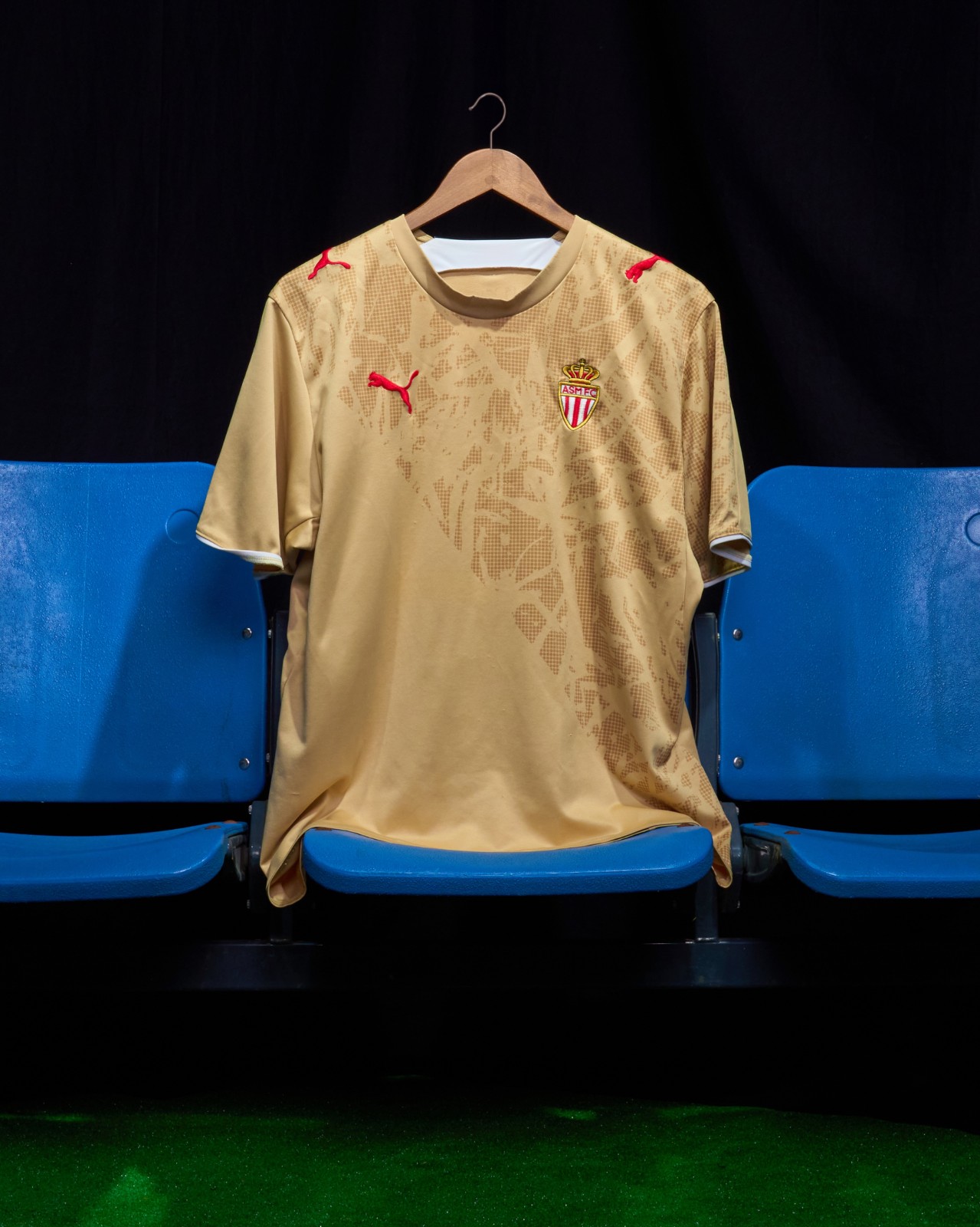 AS Monaco 2006-07 Away Kit