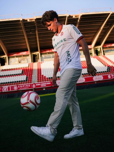 Cultural Leonesa 2026-27 Home Kit