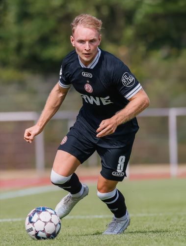 Rot-Weiss Essen 2026-27 Away Kit