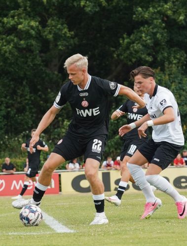 Rot-Weiss Essen 2026-27 Away Kit