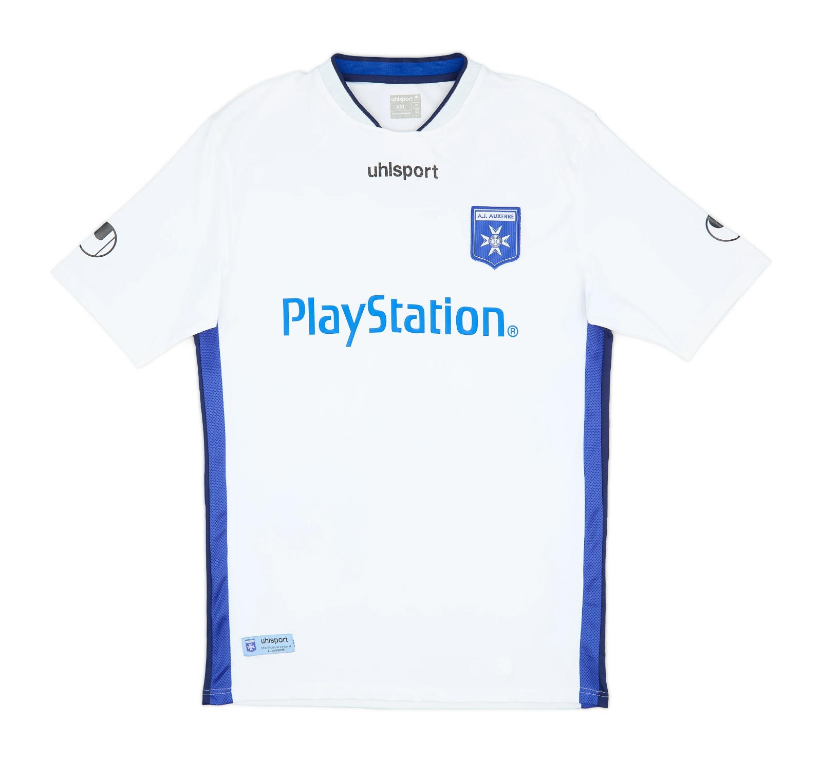AJ Auxerre 2006-07 Home Kit