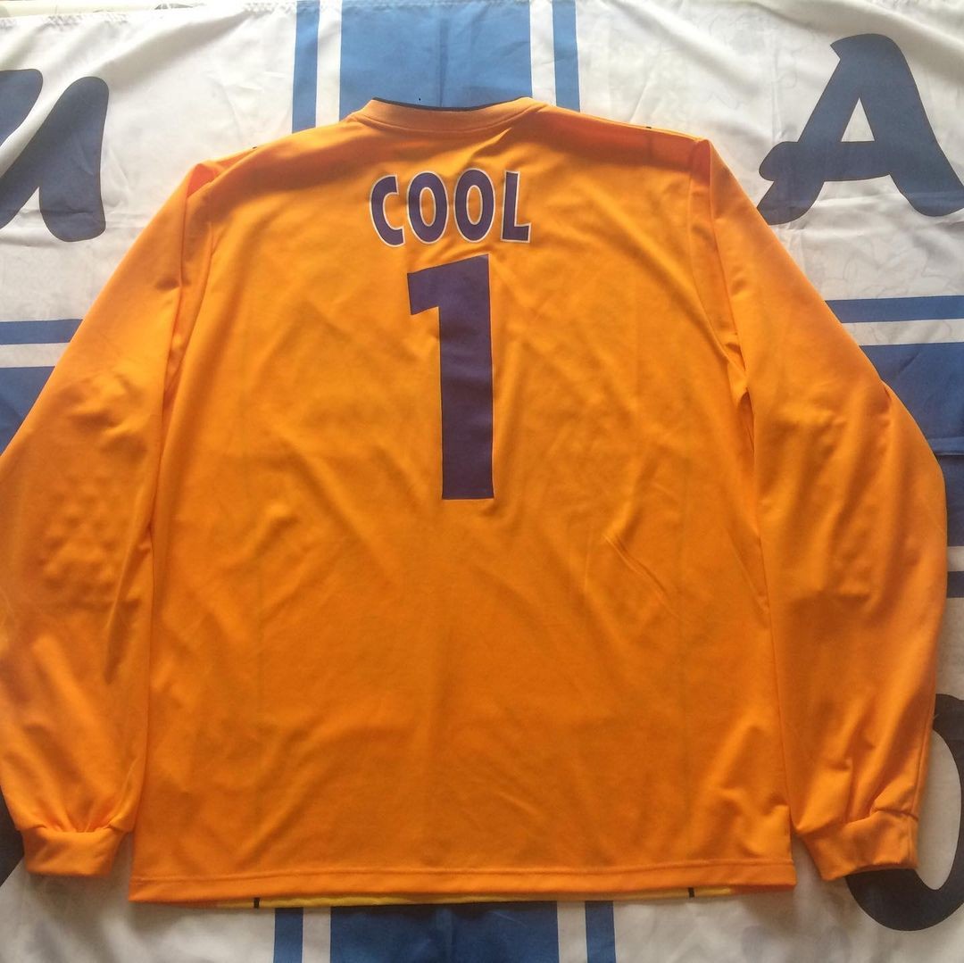 AJ Auxerre 2006-07 GK 1 Kit