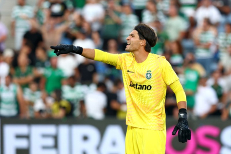 Sporting CP 2026-27 GK 3 Kit