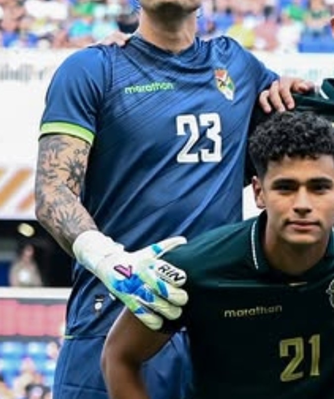 Bolivia 2026 GK 4 Kit
