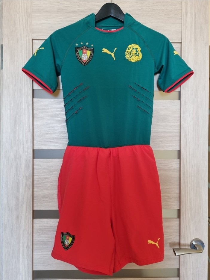 Cameroon 2004 Home V2 Kit