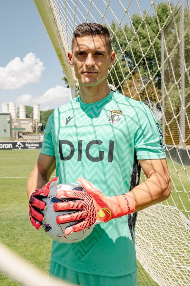 Burgos CF 2026-27 GK 2 Kit
