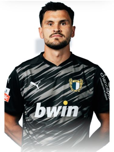 Famalicão 2026-27 GK 1 Kit