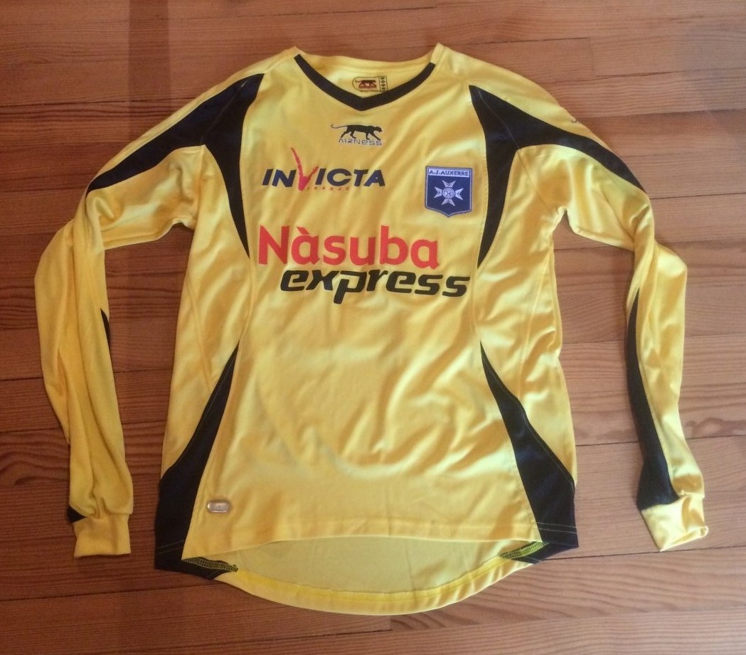 AJ Auxerre 2008-09 GK 4 Kit