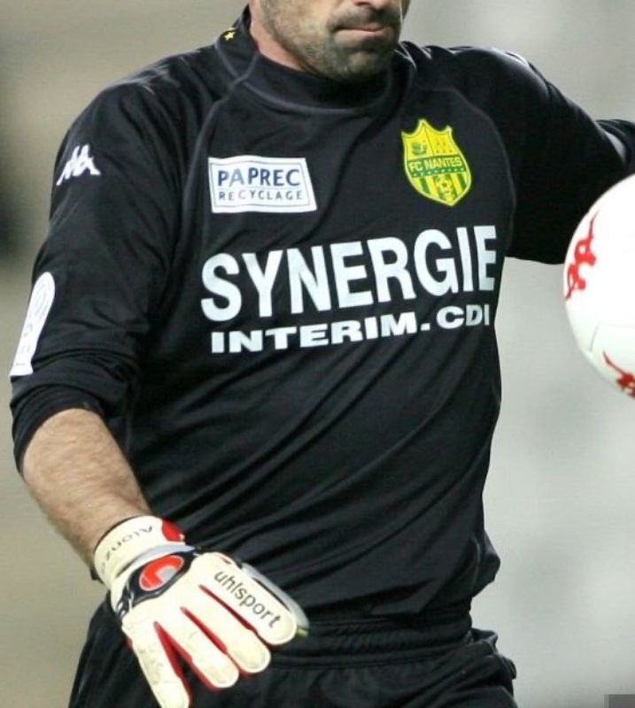 FC Nantes 2008-09 GK 2 Kit