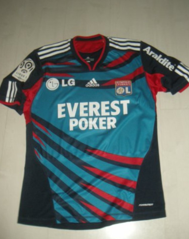 Olympique Lyonnais 2010-11 Third V2 Kit