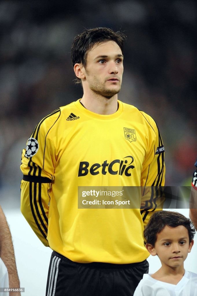 Olympique Lyonnais 2010-11 GK 1 Kit