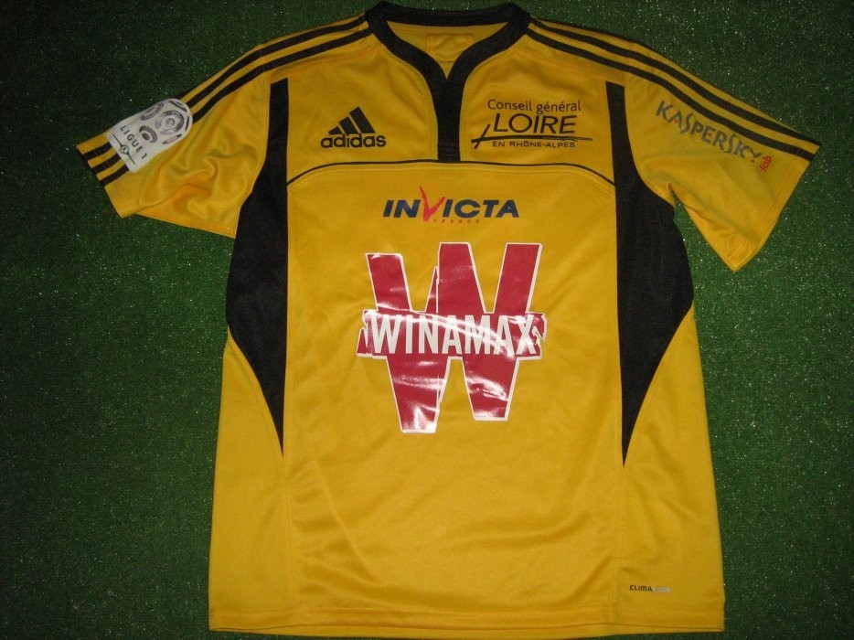 AS Saint-Étienne 2010-11 GK 2 Kit