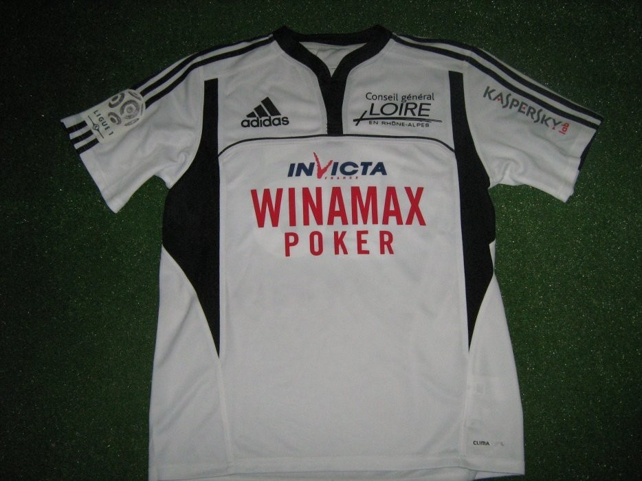 AS Saint-Étienne 2010-11 GK 3 Kit