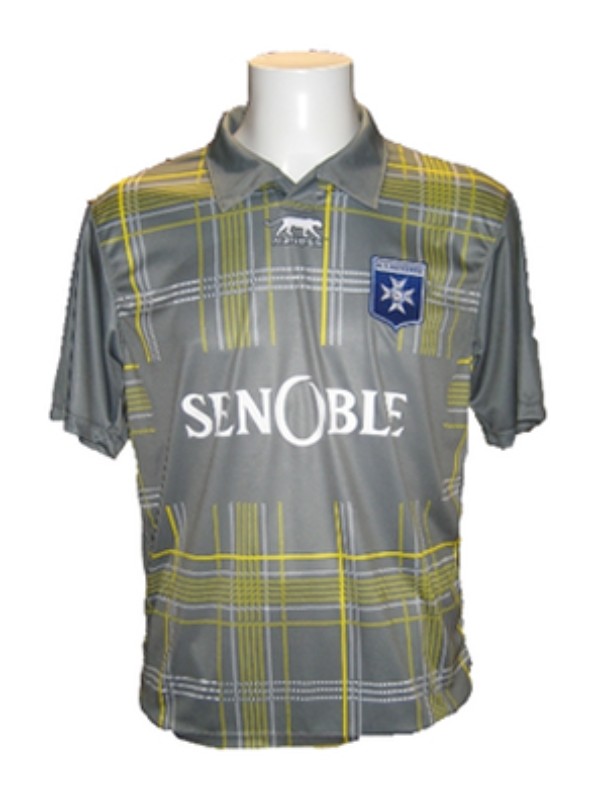 AJ Auxerre 2010-11 Third Kit