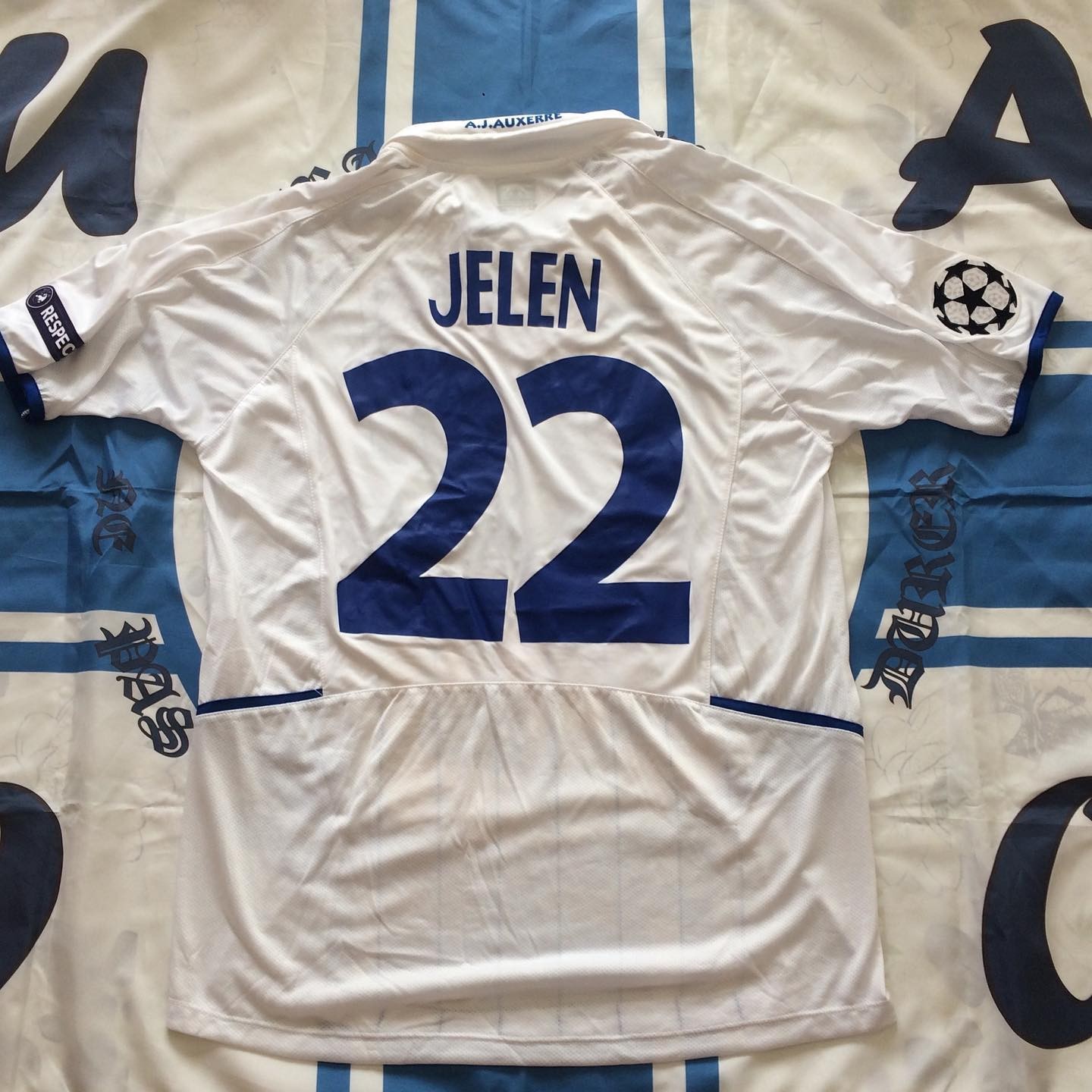 AJ Auxerre 2010-11 European Home Kit