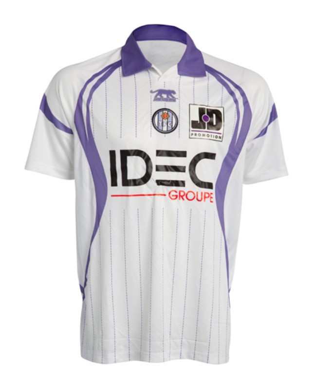 Toulouse FC 2010-11 Away Kit