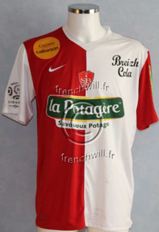 Stade Brestois 2010-11 Away Kit