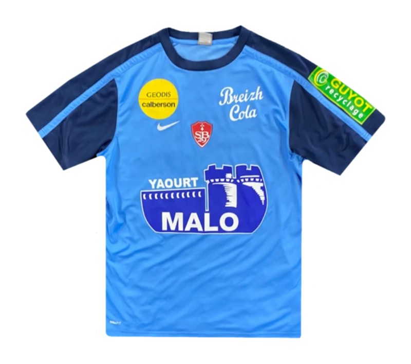 Stade Brestois 2010-11 Third Kit