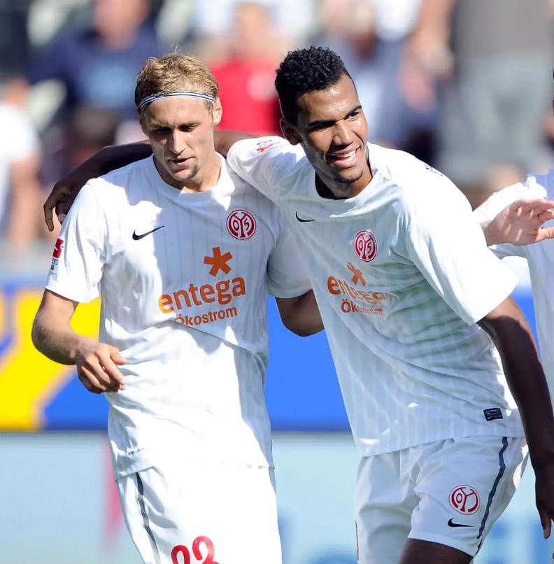 1. FSV Mainz 05 2011-12 Away Kit