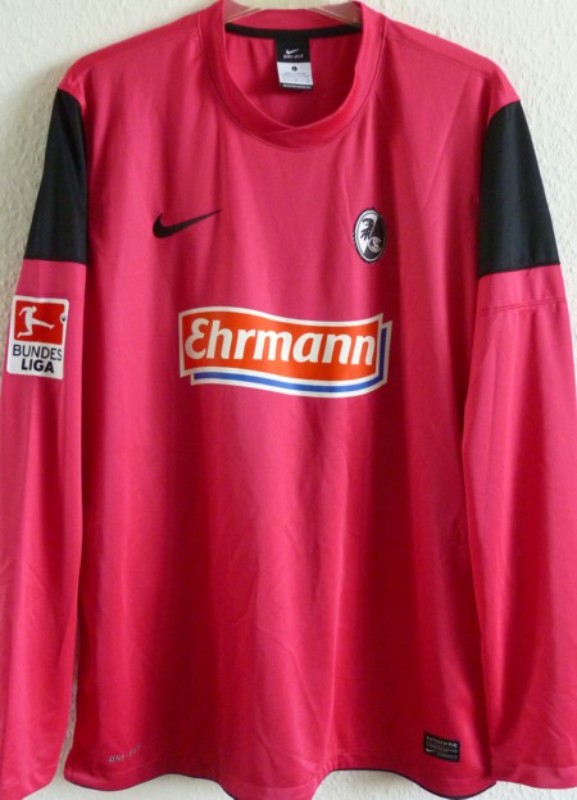 SC Freiburg 2011-12 GK 3 Kit